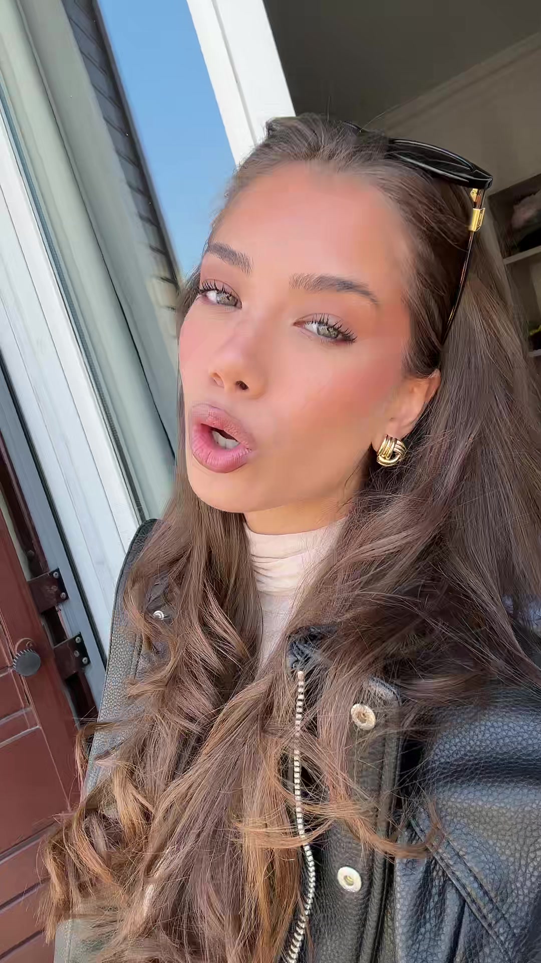 @Angela