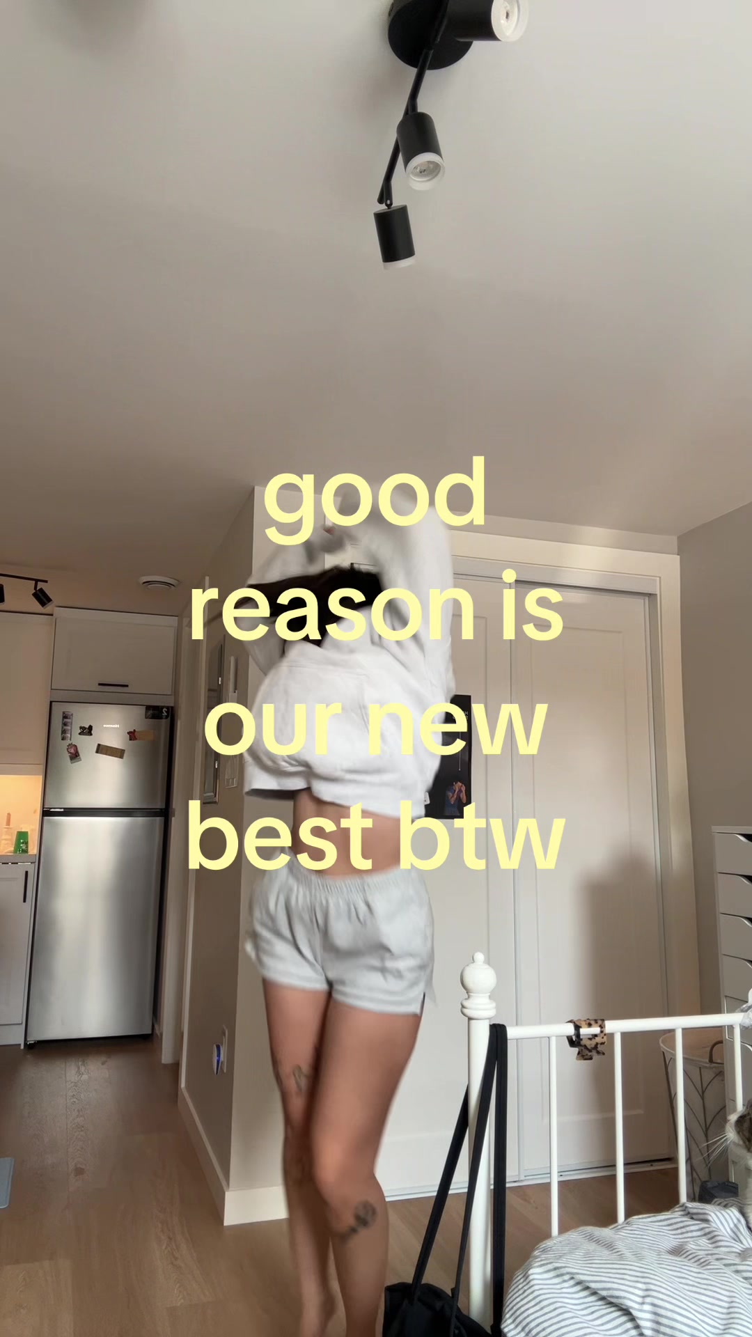 @ella โ