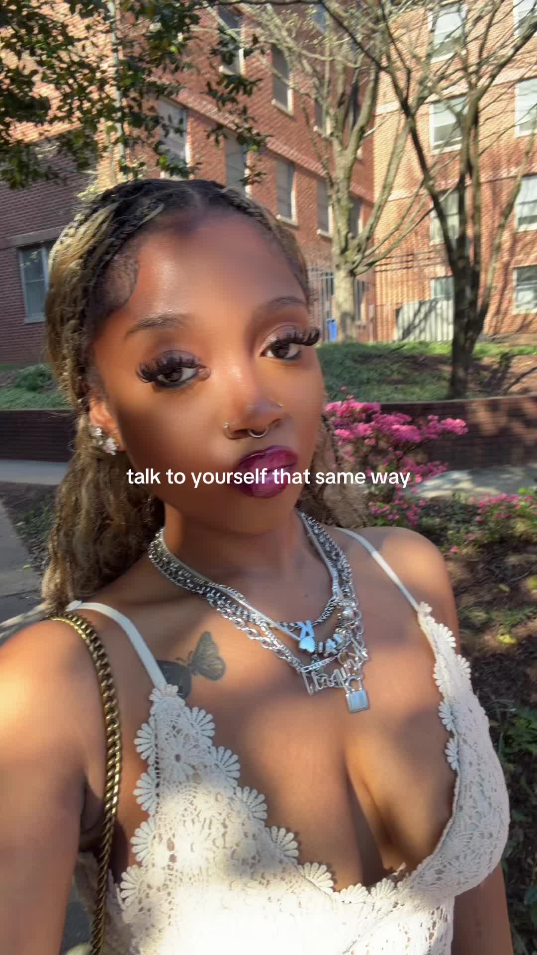@KMyrahAaliyah_