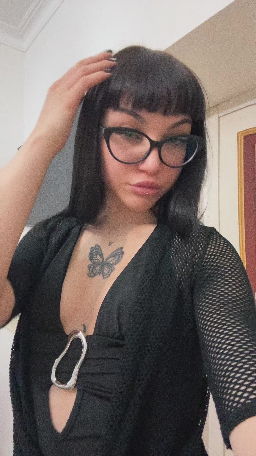 @★ gio ★