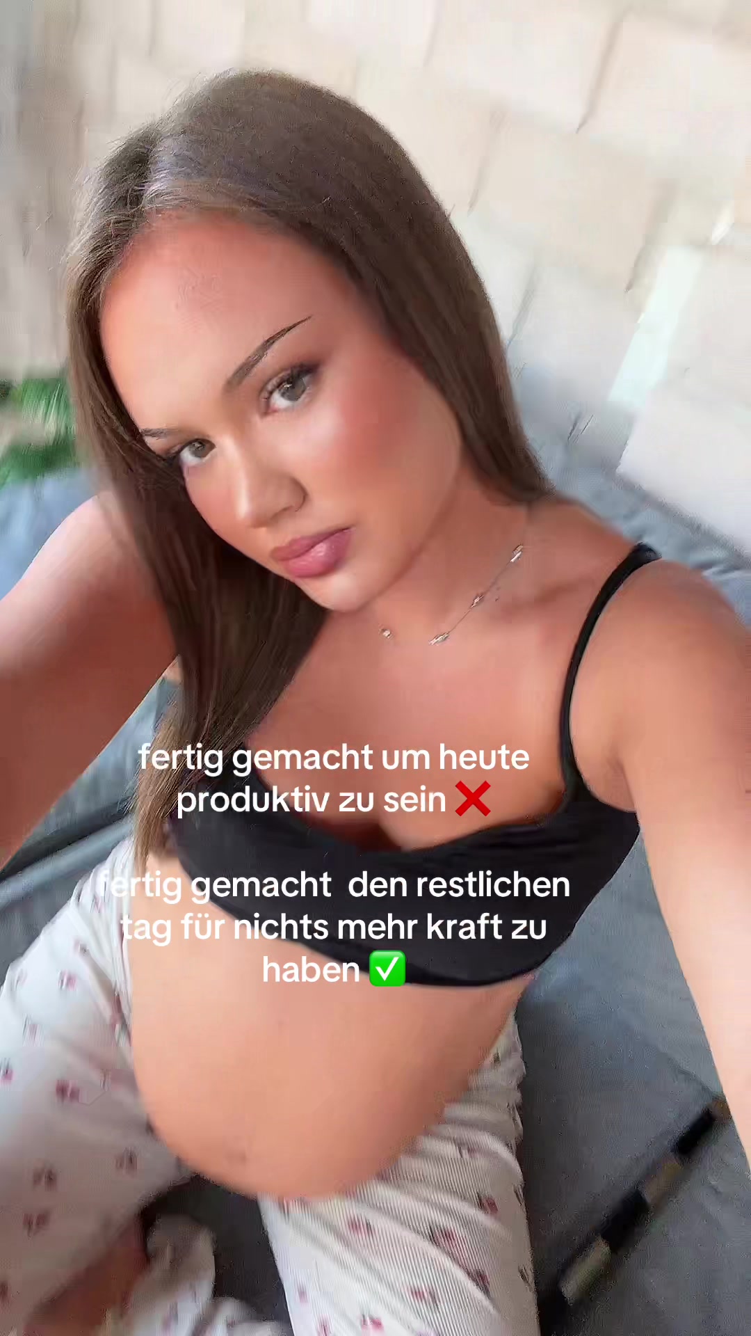 @emelie