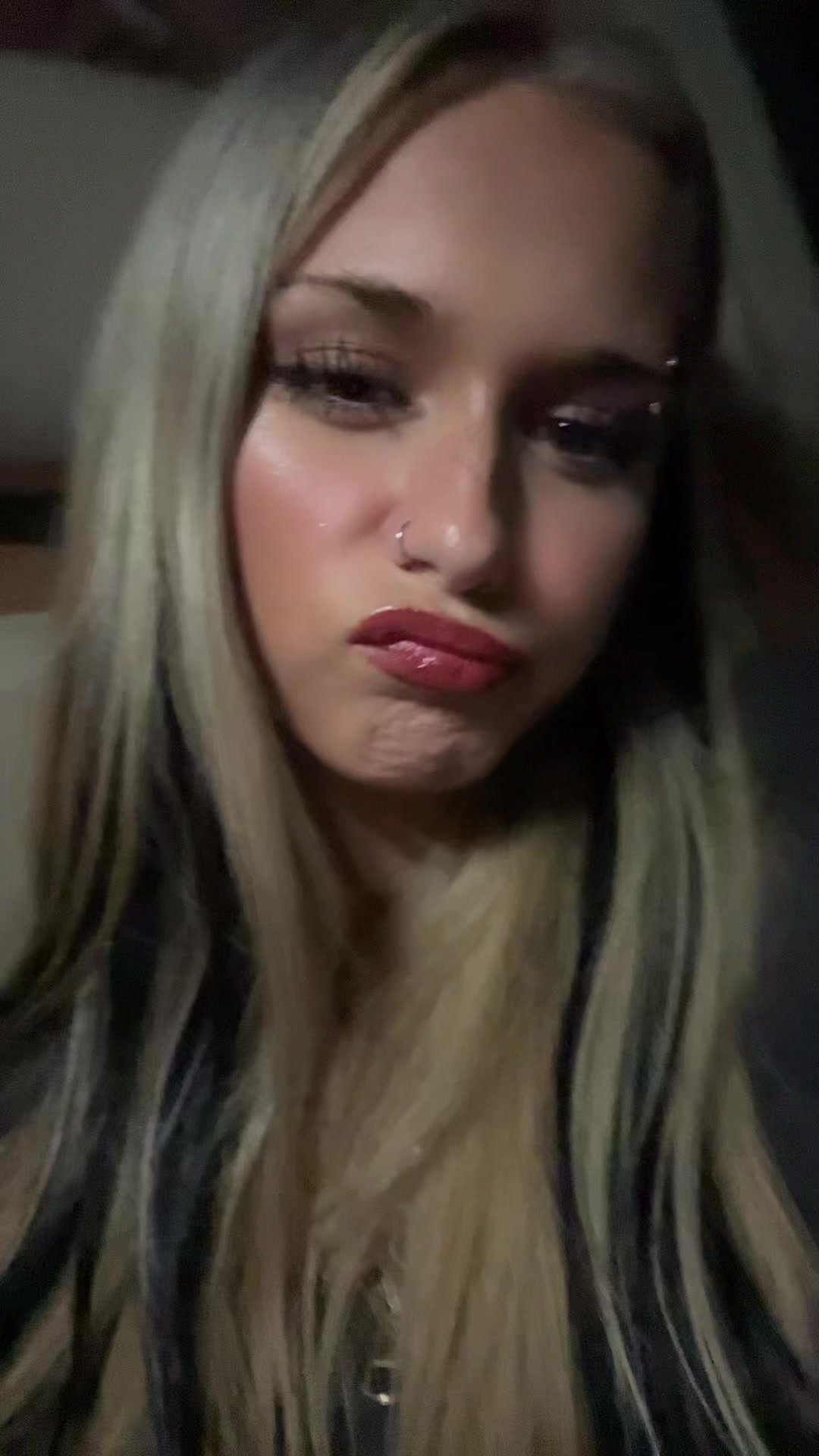 @ahailoh