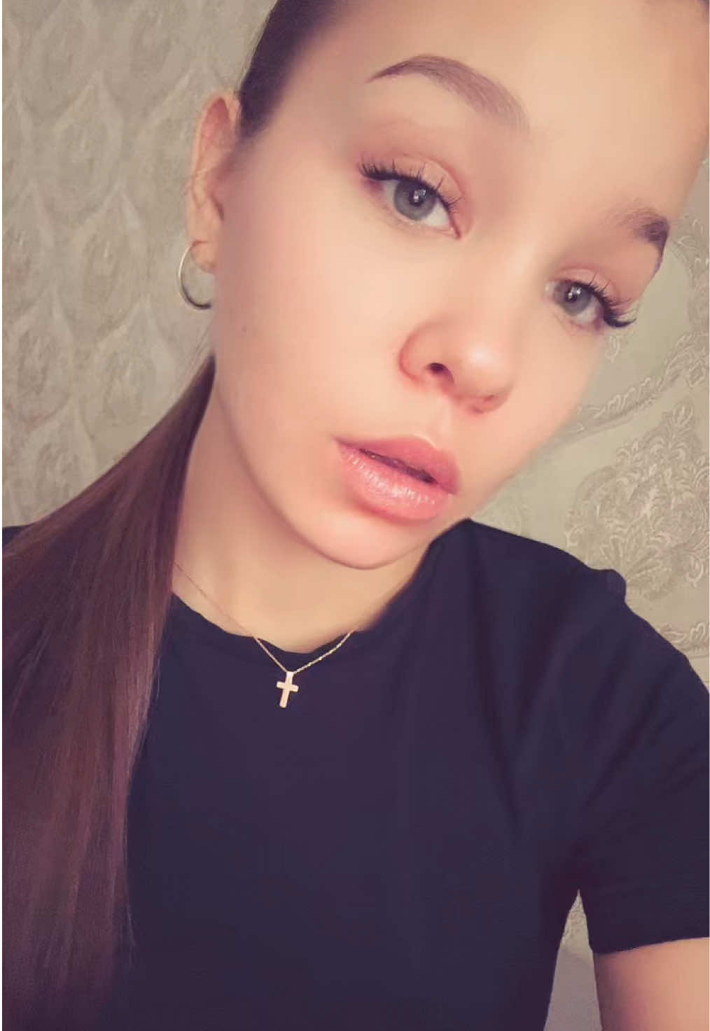 @дианка анимешка