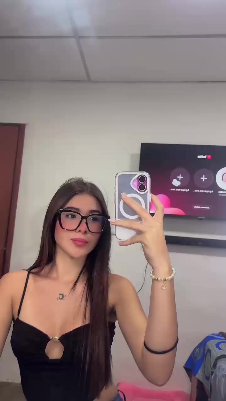 @Laura🐞