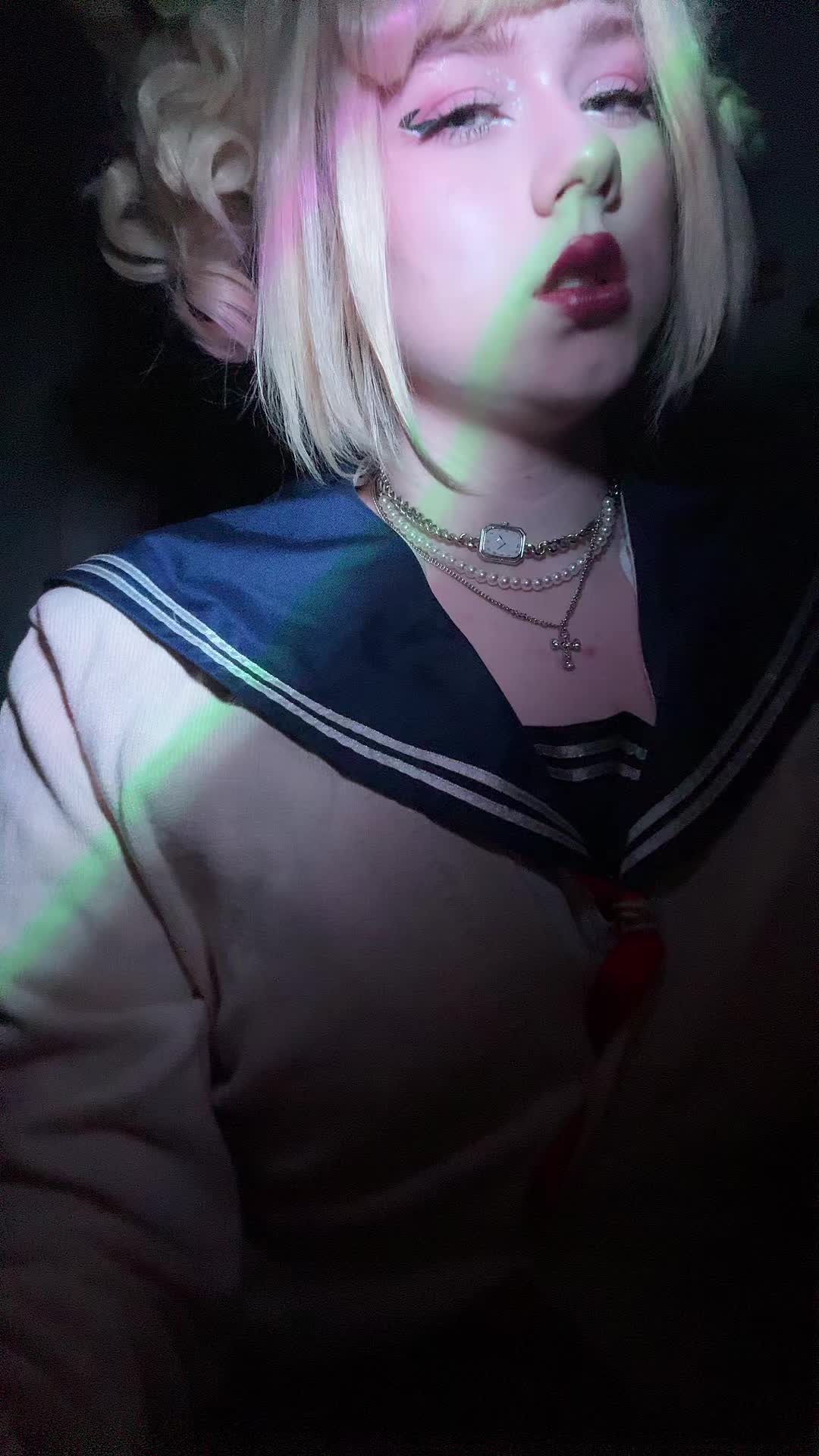 @<3