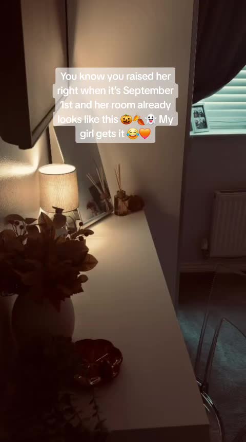 @Laura Louise 🏴🤍