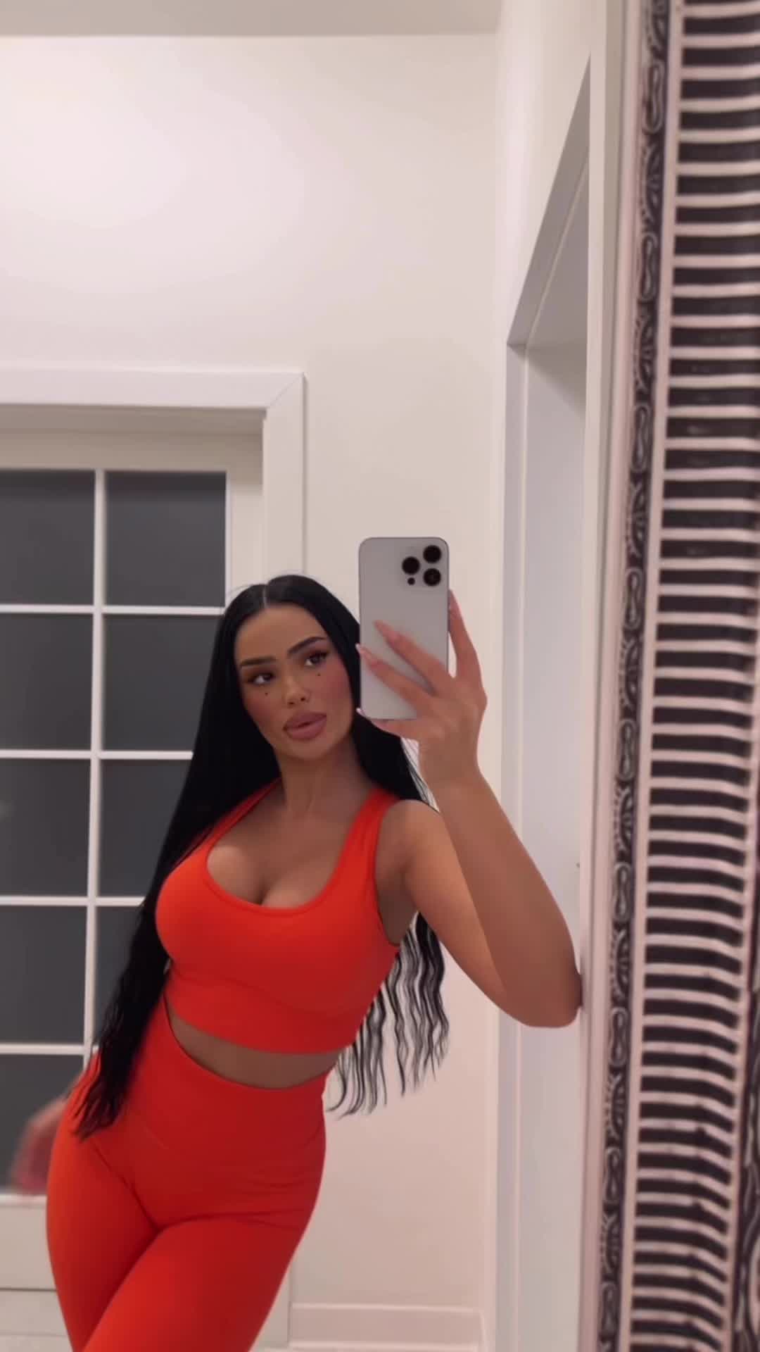 @EVELINA