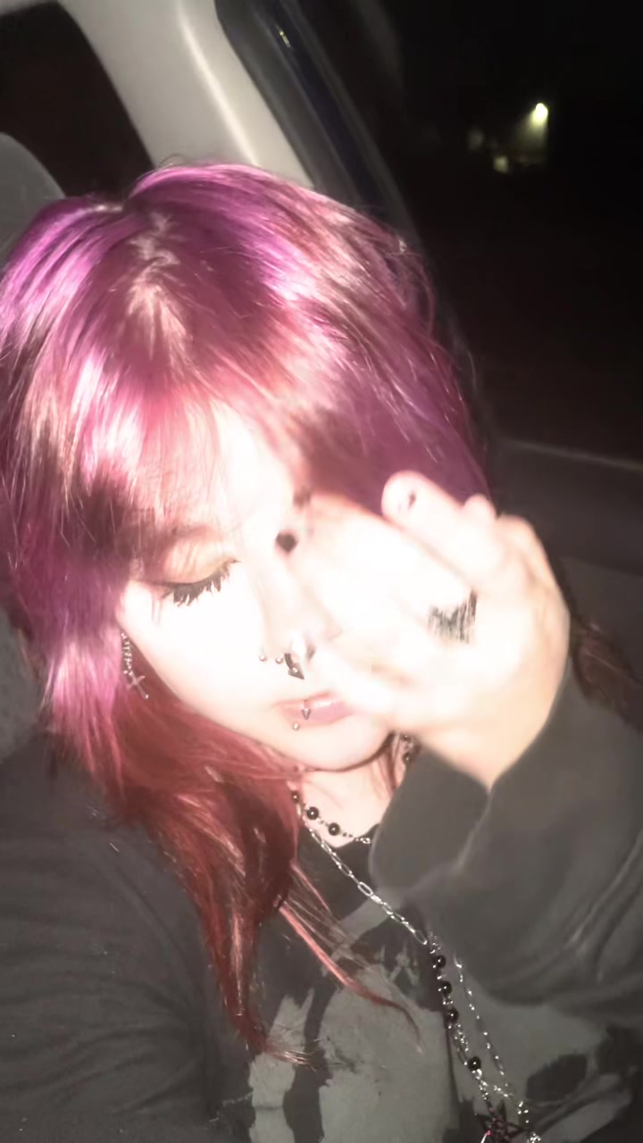 @Layla