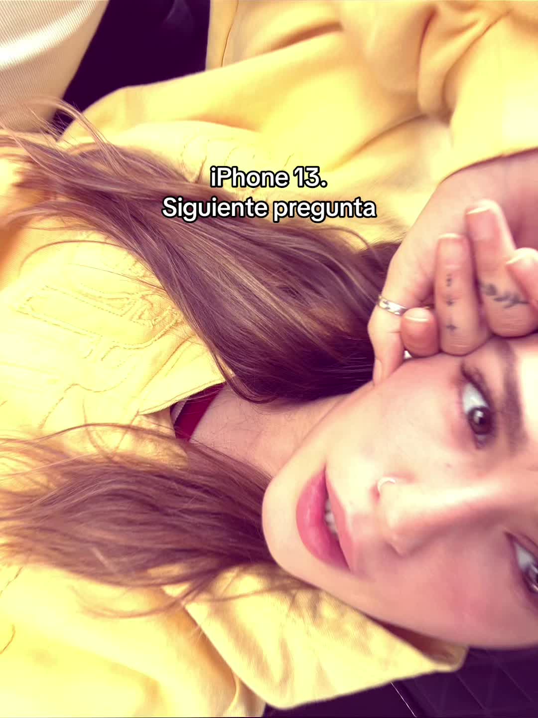 @María