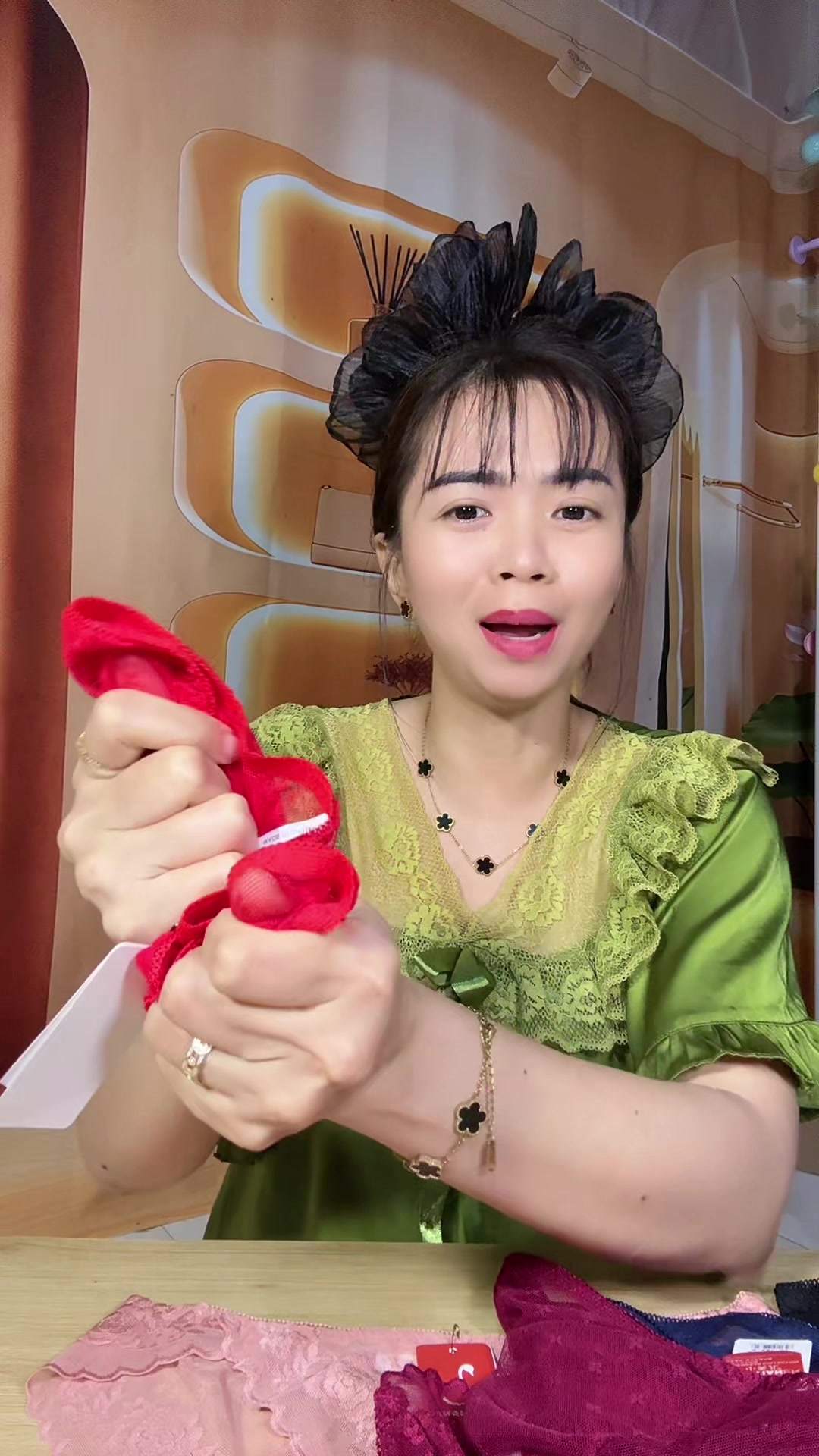 @Em Cẩm Nè