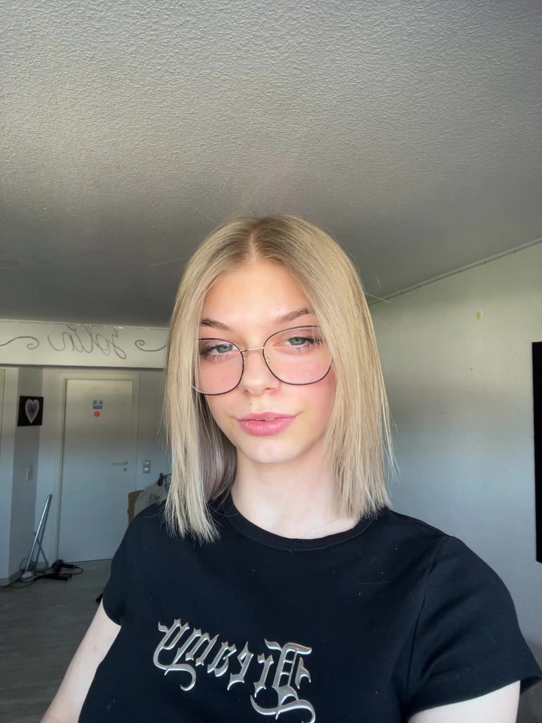 @Freyja🔪🌶️