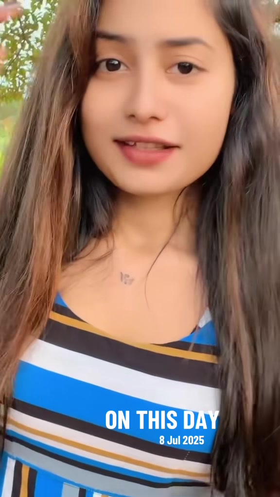 @ℒ𝒶𝓋𝒶 𝒢𝒾𝓇𝓁 🦄❤️🔥💋
