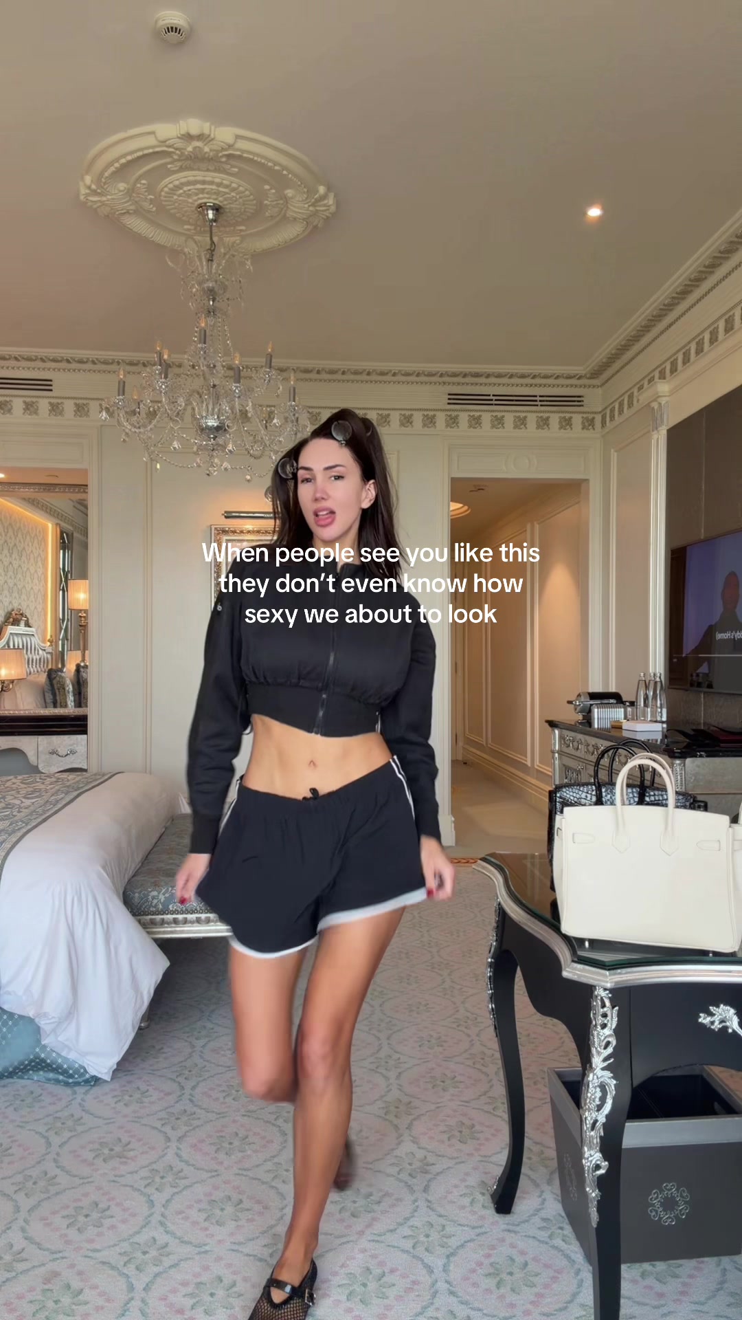 @emilyrosejonesx