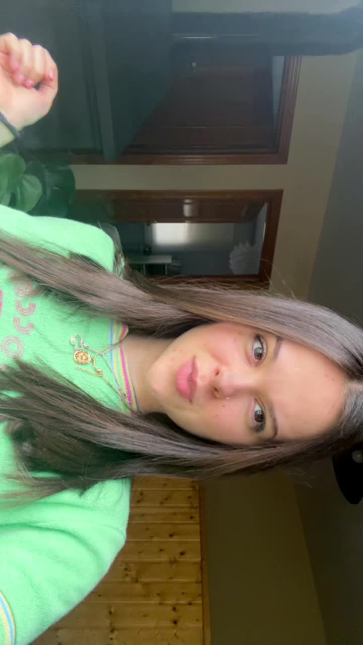 @Victoria 🖤