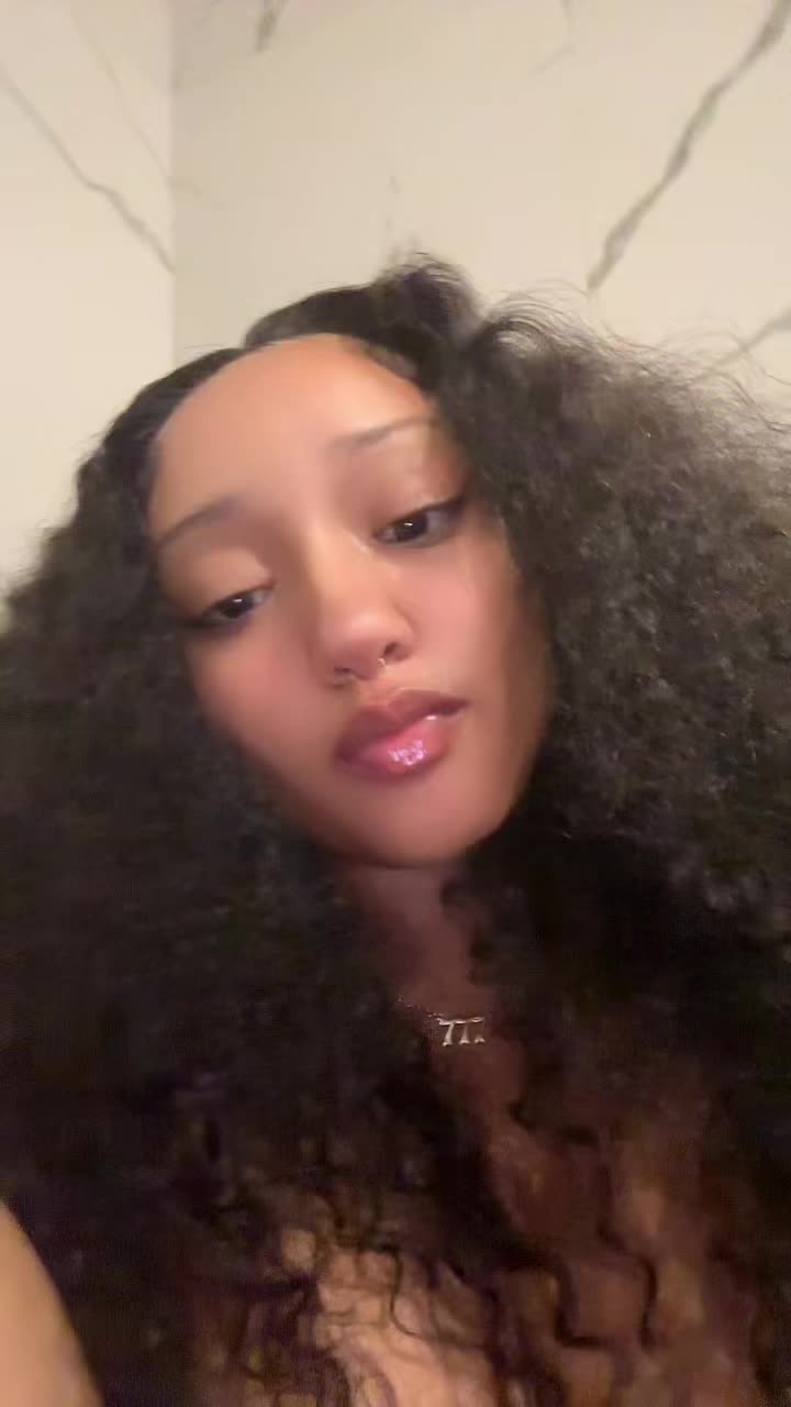 @aliencameltoecometolife