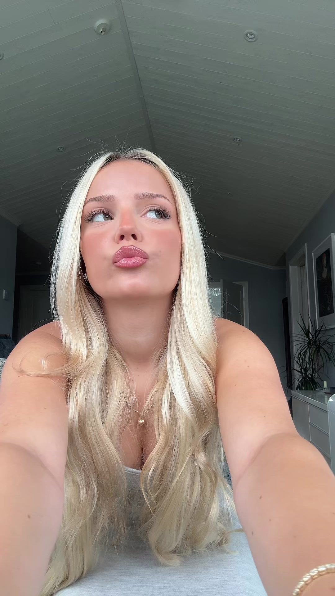 @saga.niz