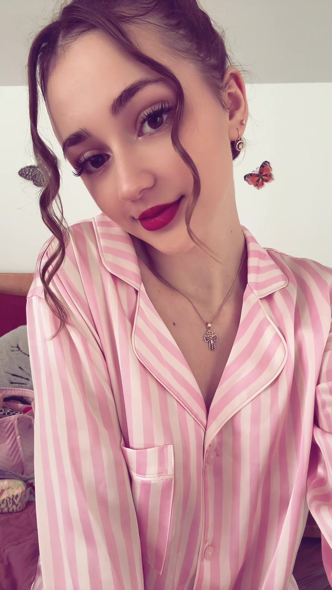 @AnamariaB.