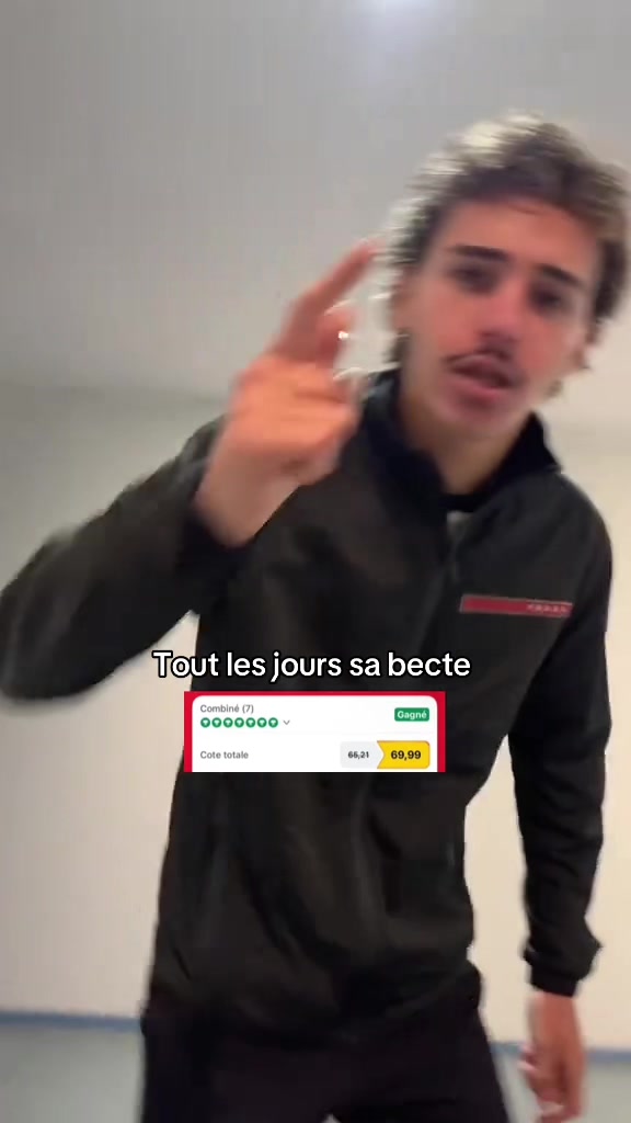 @Tarikou