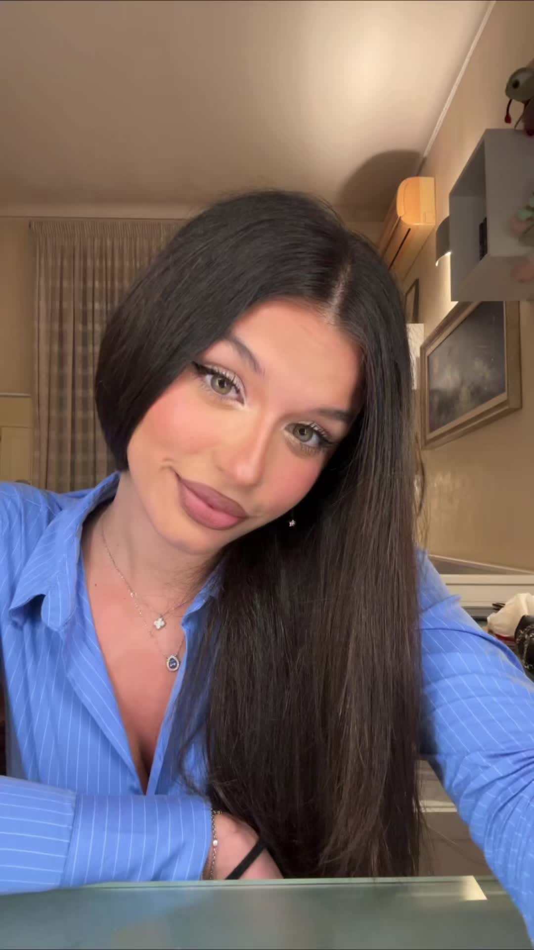 @anna