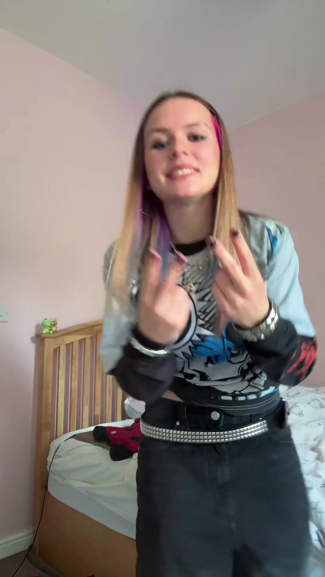 @cheazy_beans