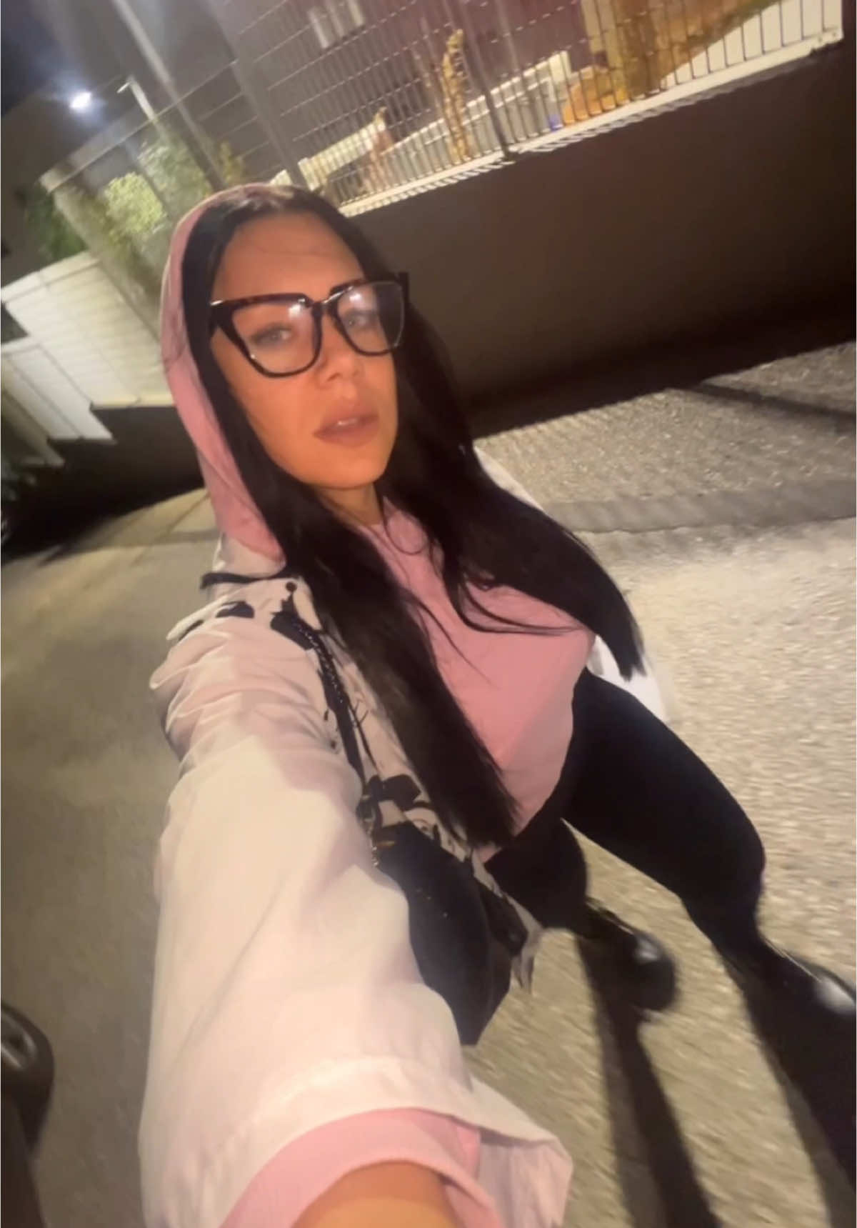 @Efi_Christy🍒