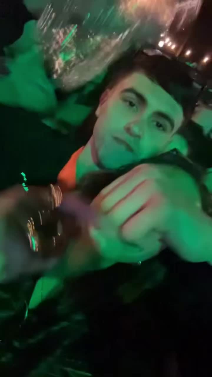 @Av