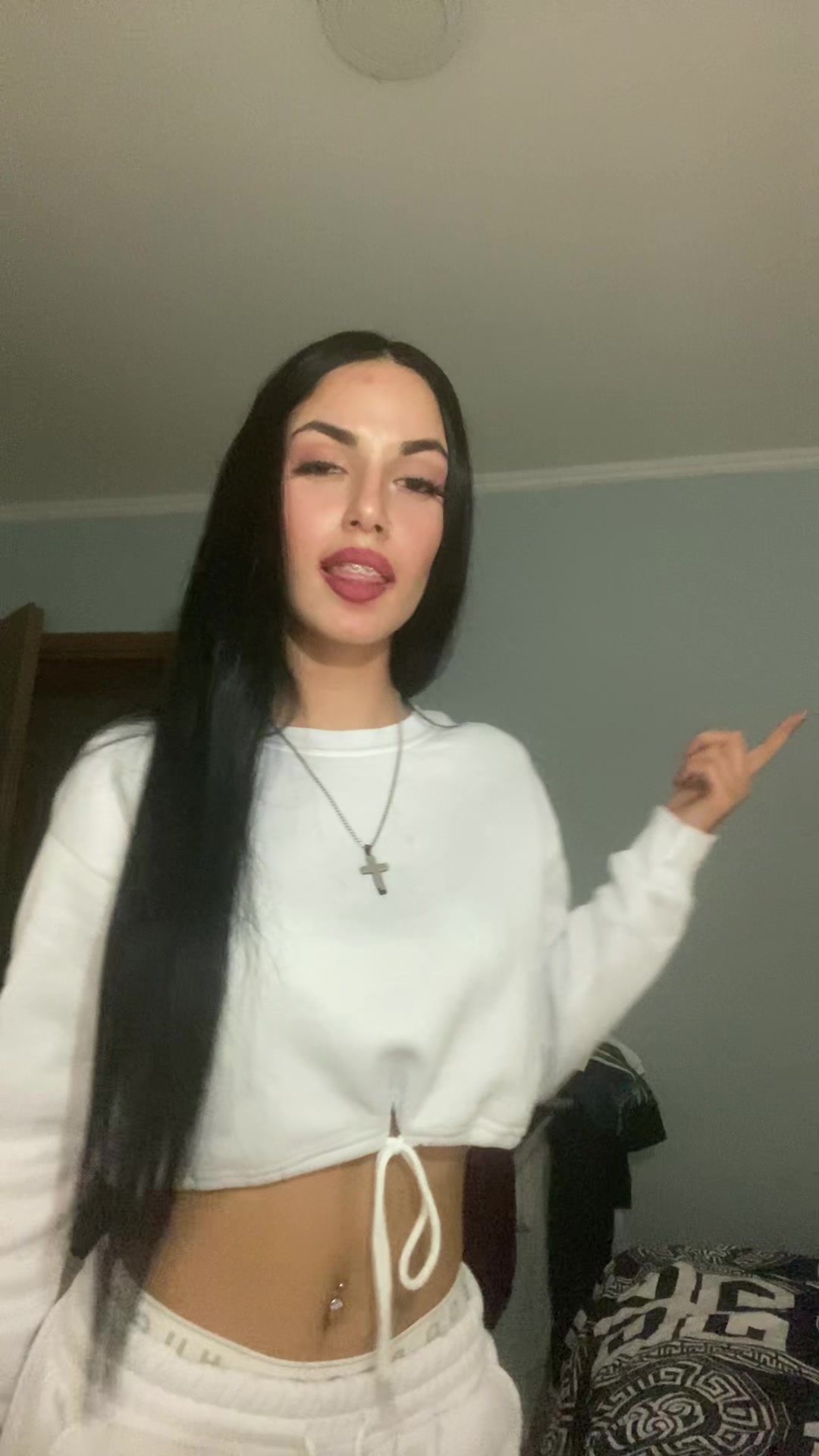 @𝐴𝐿𝐸𝑋𝑋💋