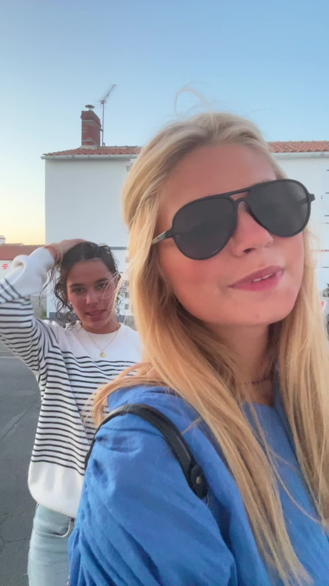 @lola_dth_