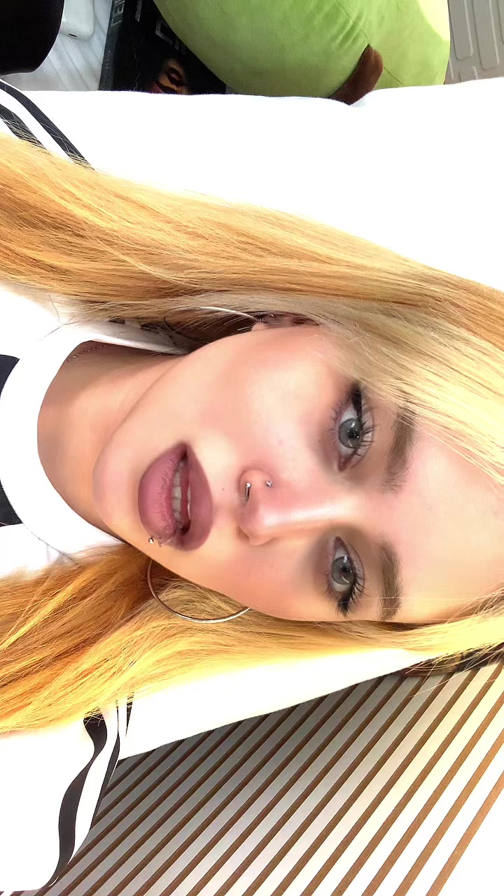 @heliaydn