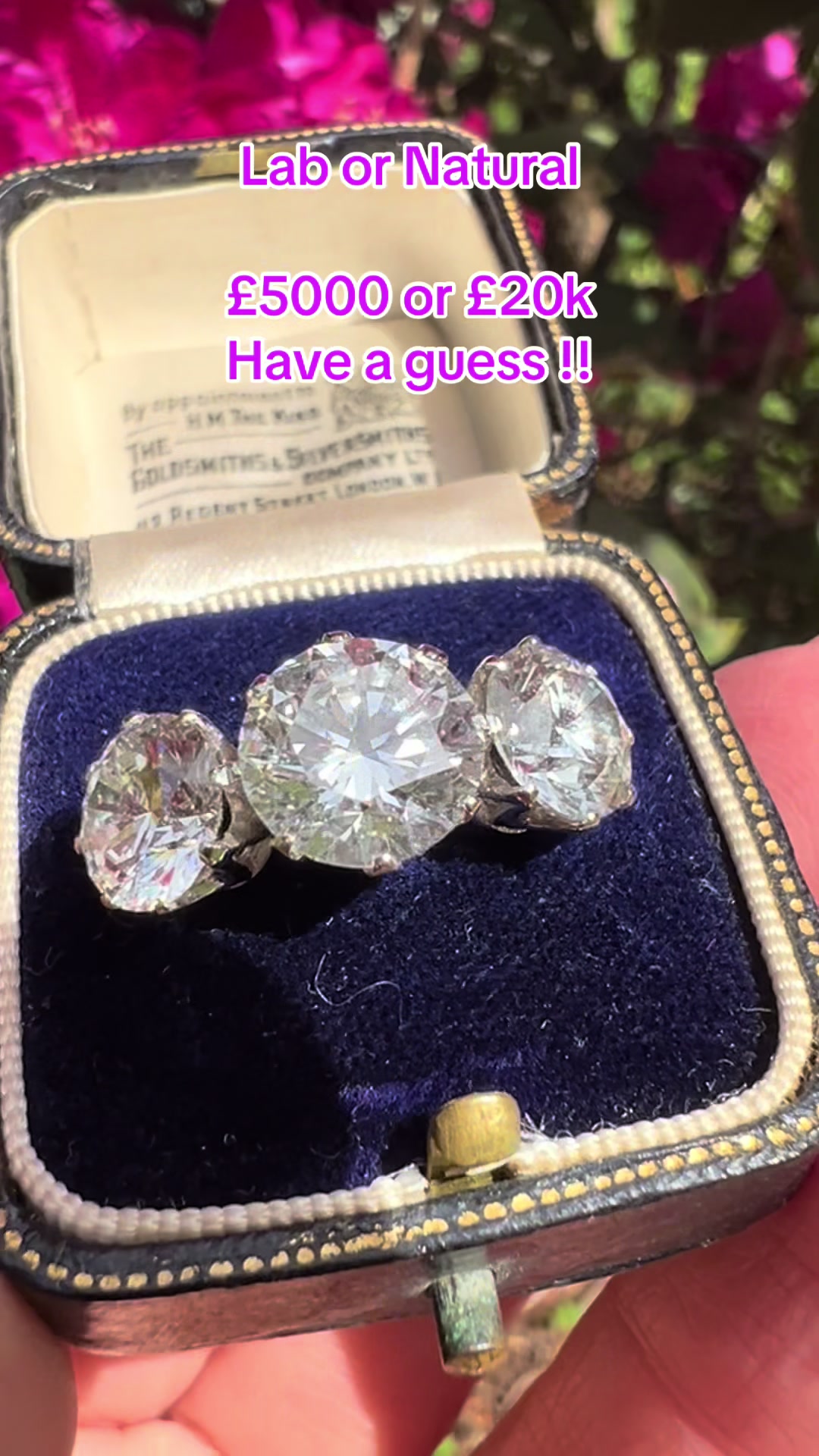 @Laurelle Antique Jewellery