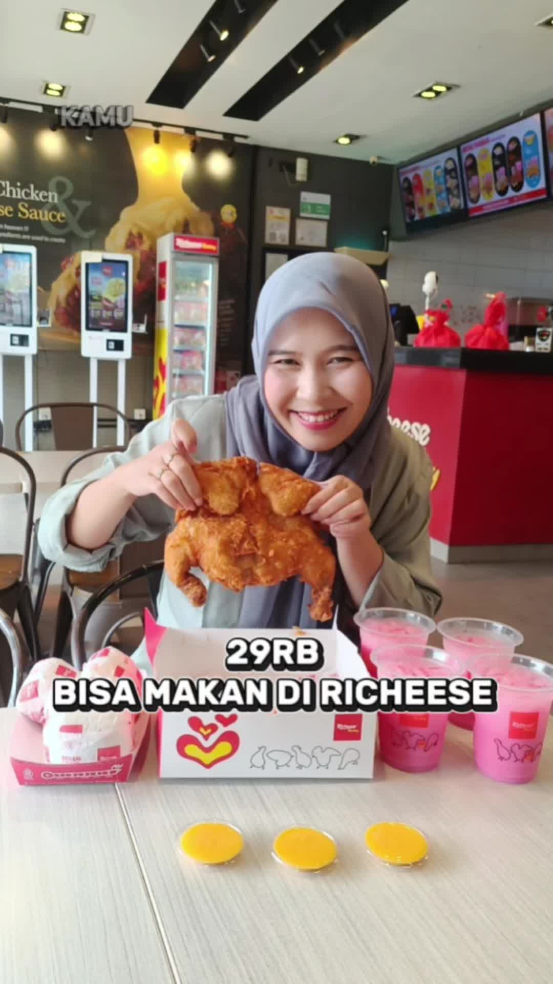 @vie_triya