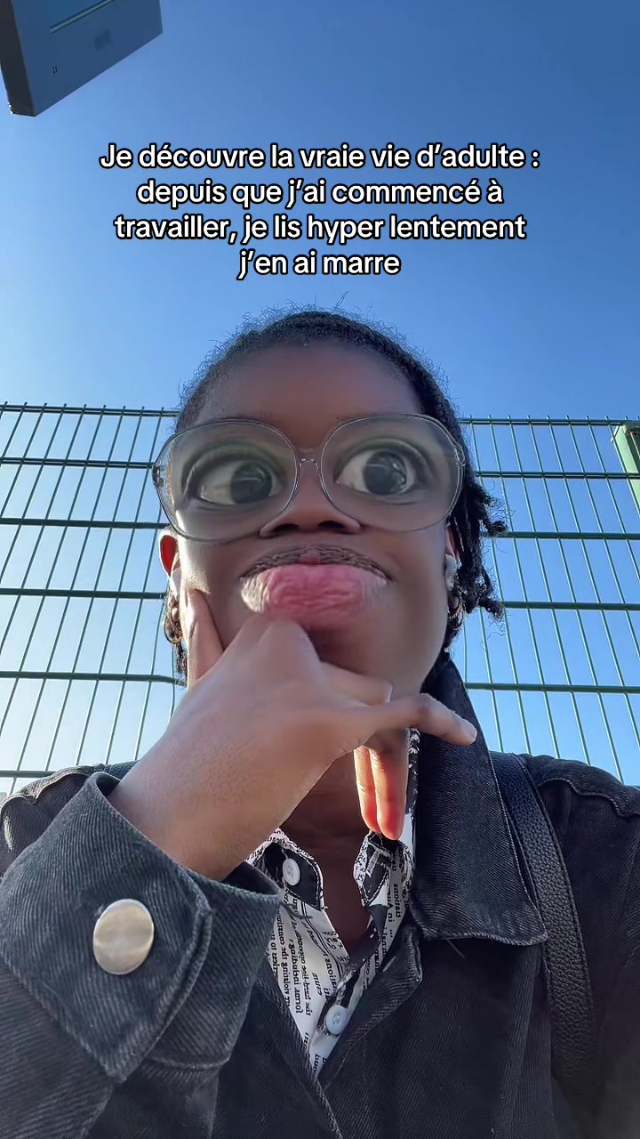 @sha&iuml;na | booktok 🌷🐉📚