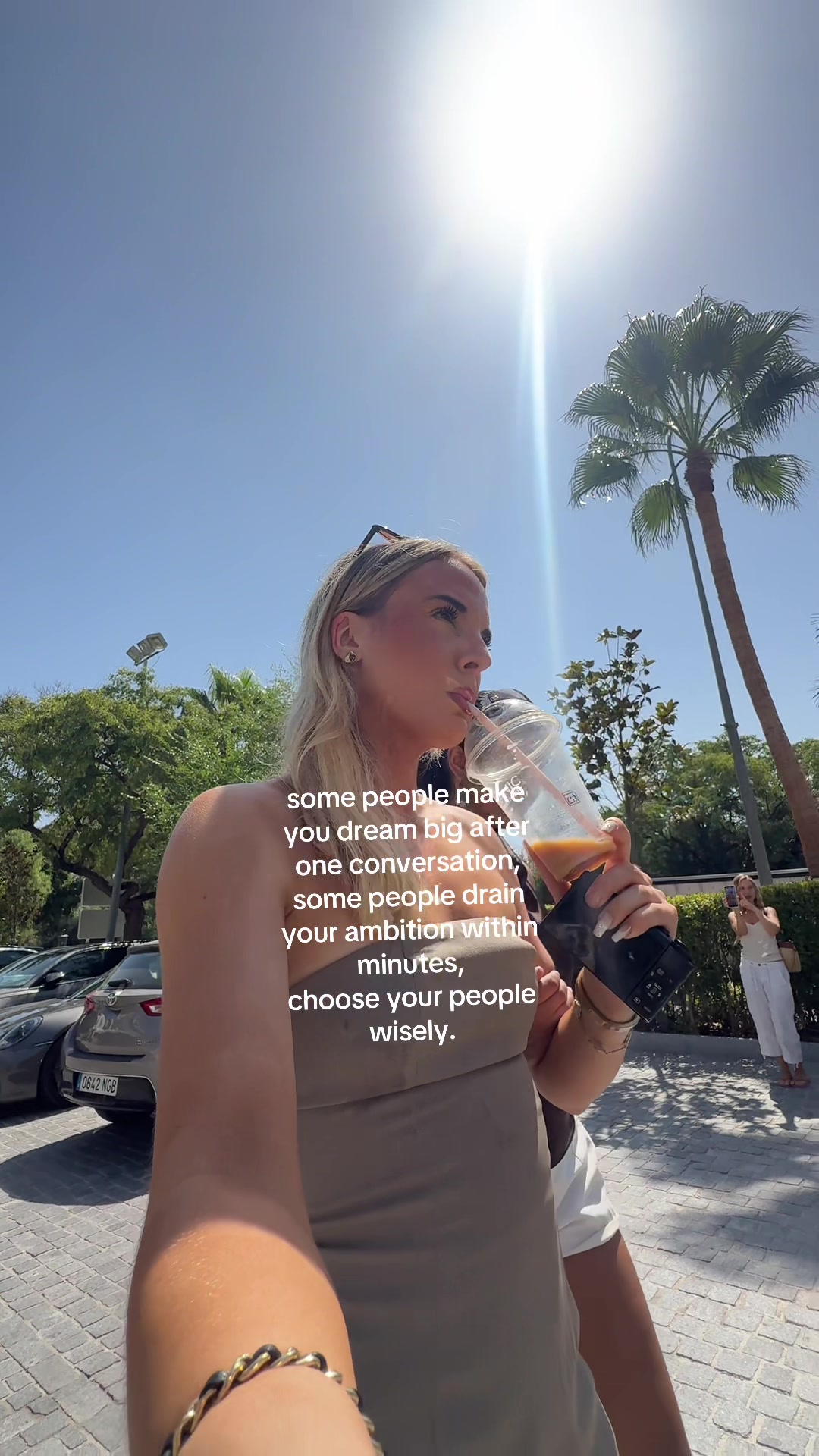 @Miaaadrummond