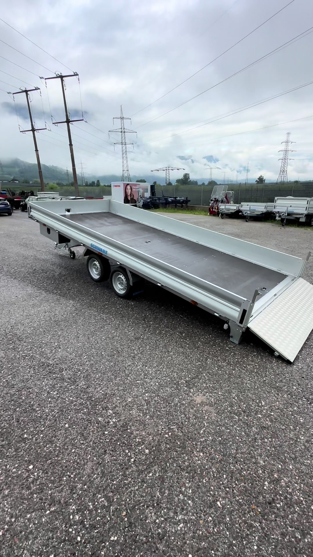 @Schwarz_trailers