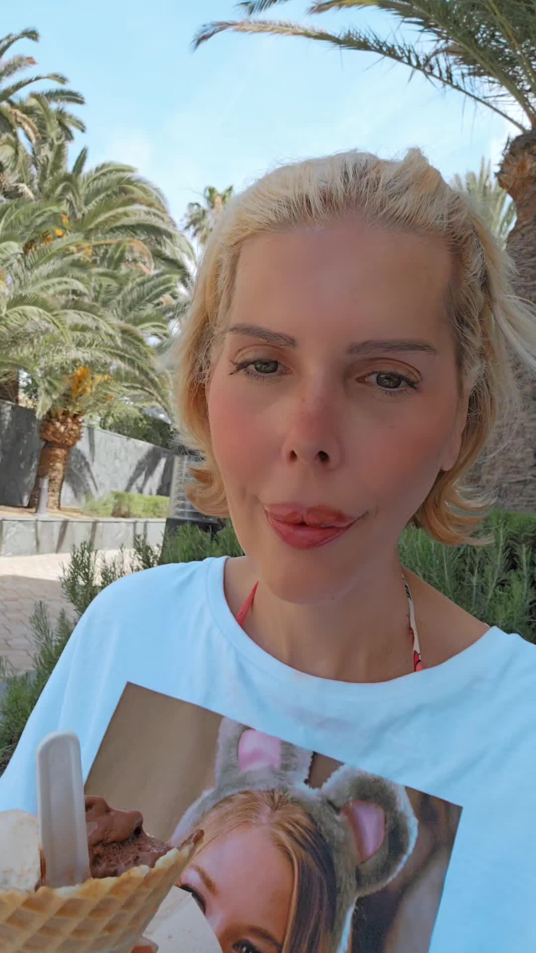 @Realbarbieofspain