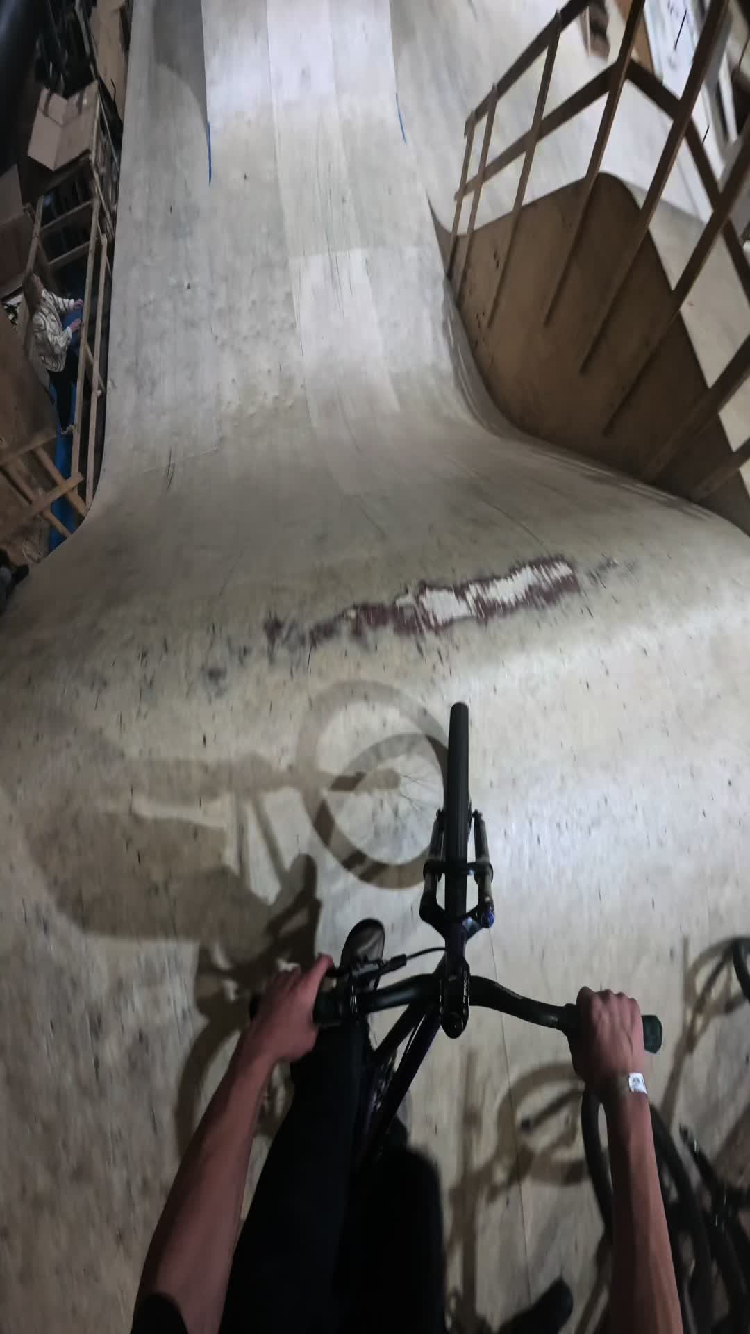 @Elliott_bikes