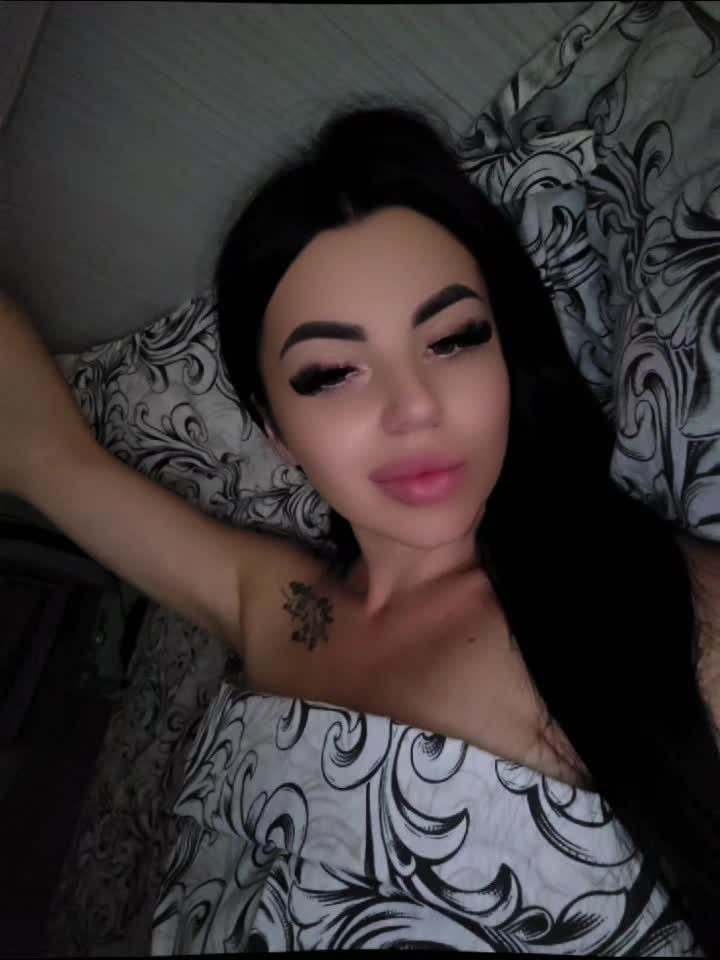 @Ciontu Beatrice (Căpşunica🍓)