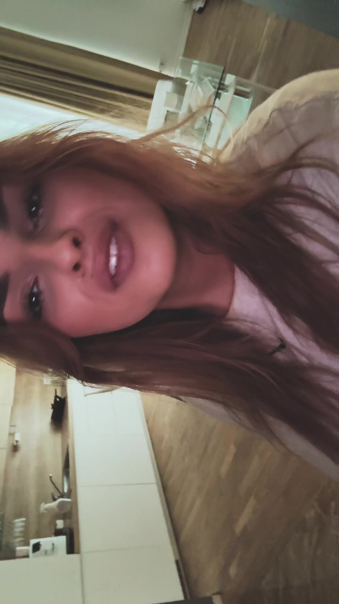 @𝑺𝒂𝒓𝒂🌸