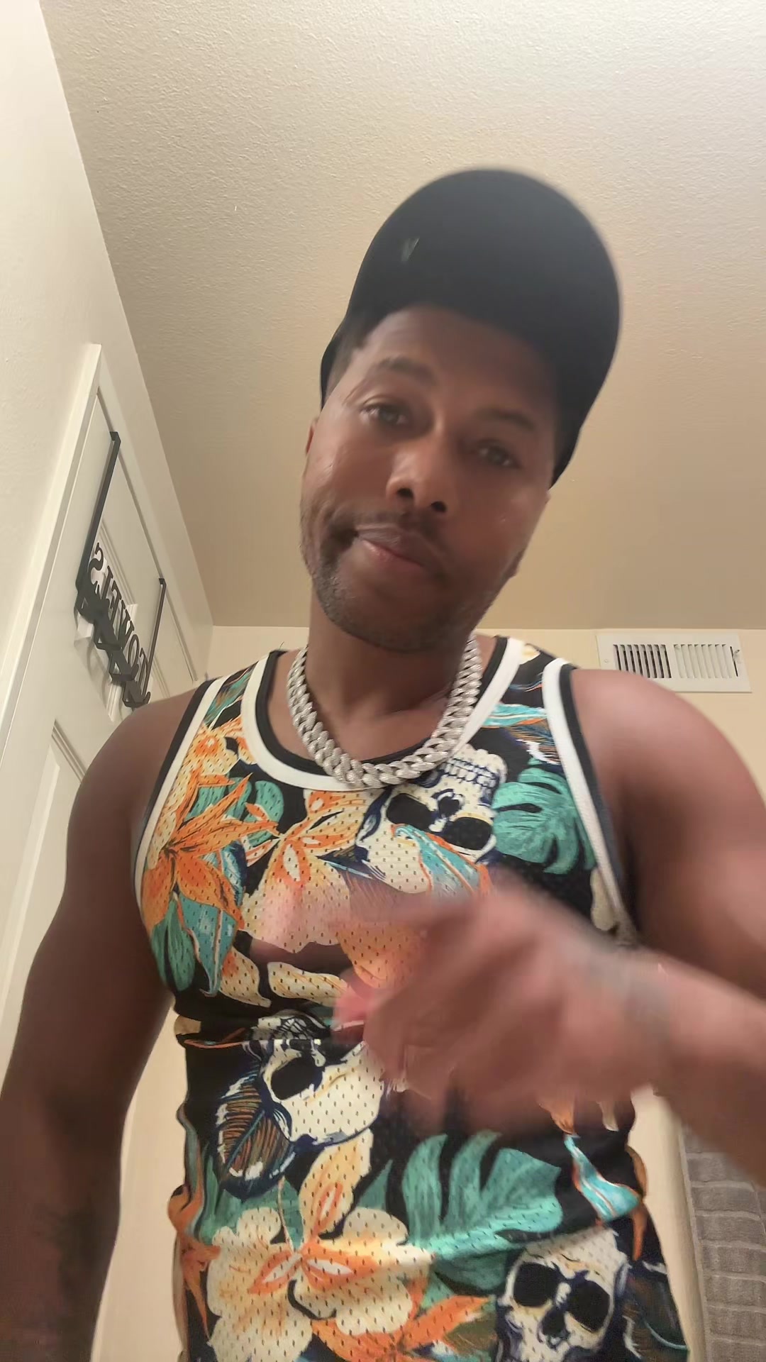 @MR_COOP🦂