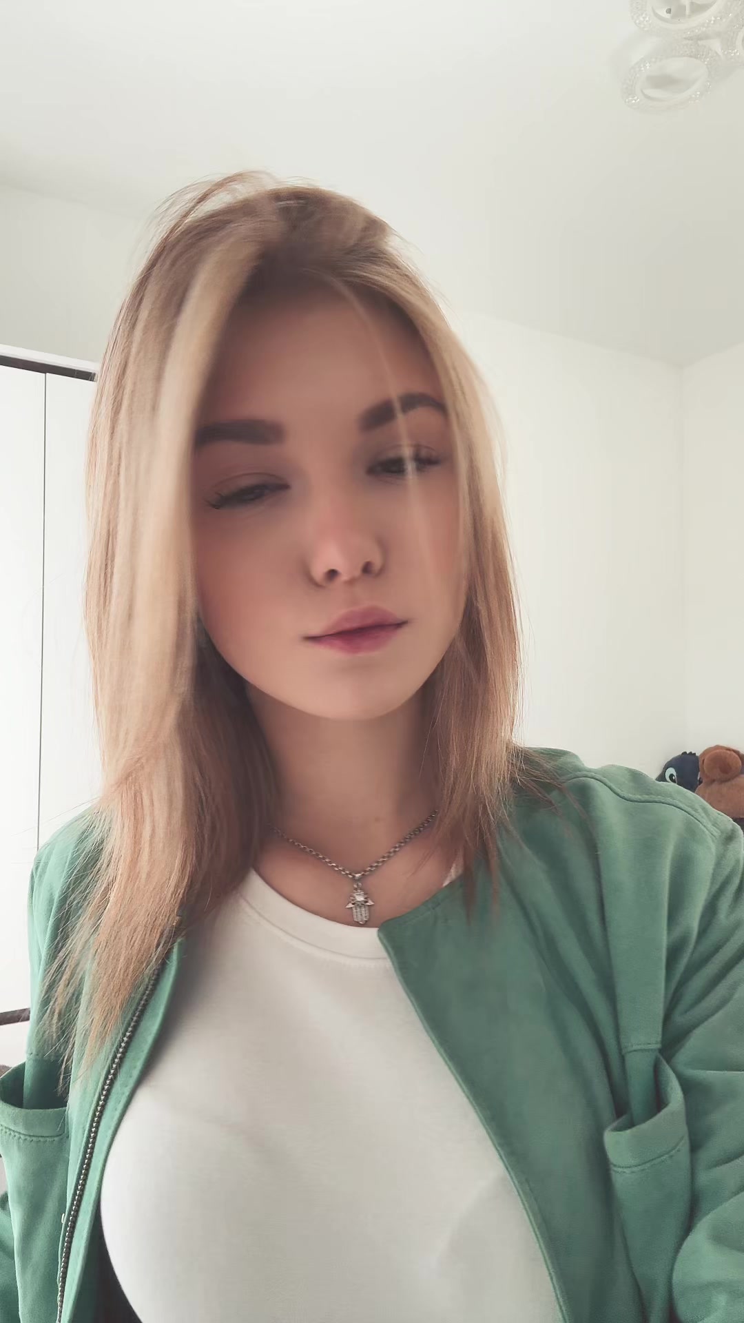 @евкис