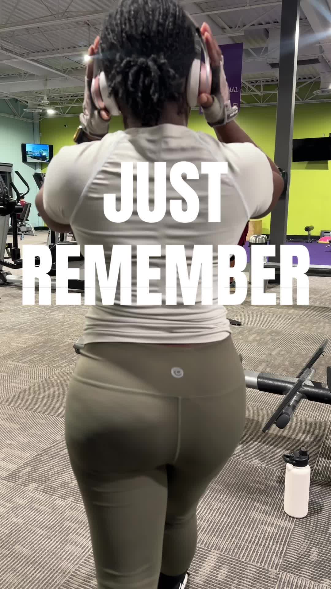 @D.Ashanti&ensp;|&ensp;Wellness&ensp;Content