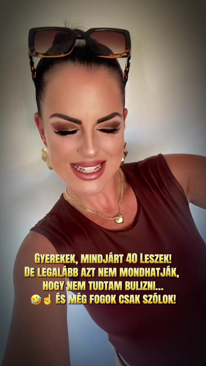 @Krisztina M&oacute;cz&aacute;r