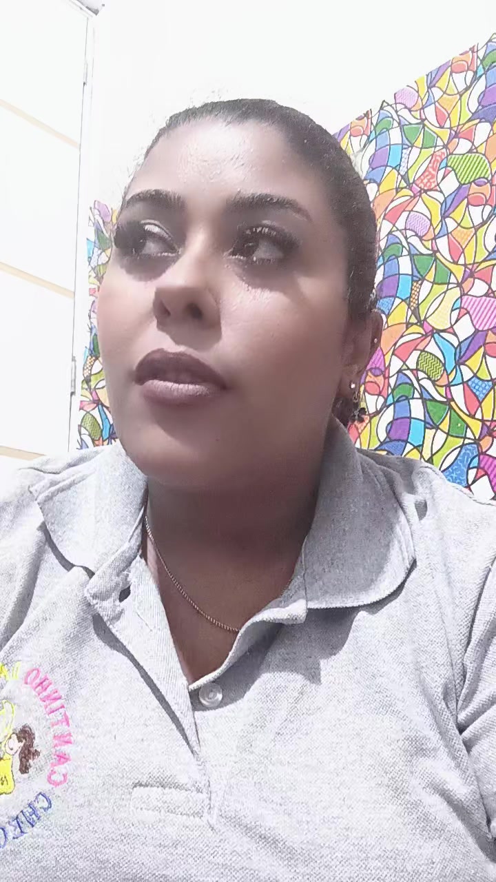 @Lari Lemos