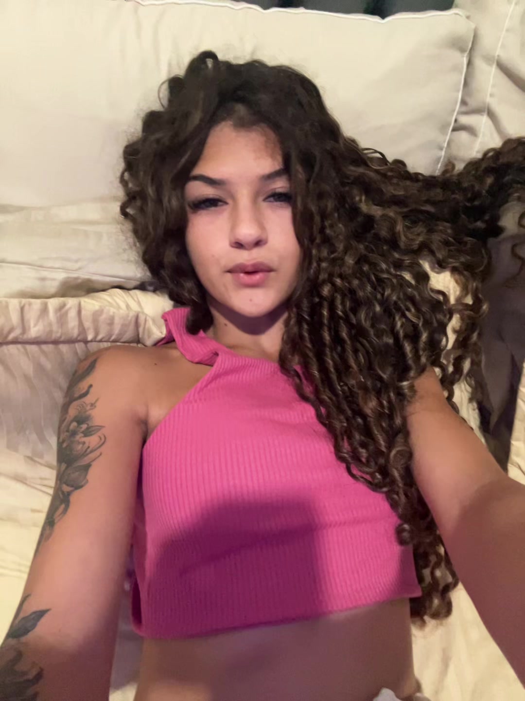 @aniinhasz2