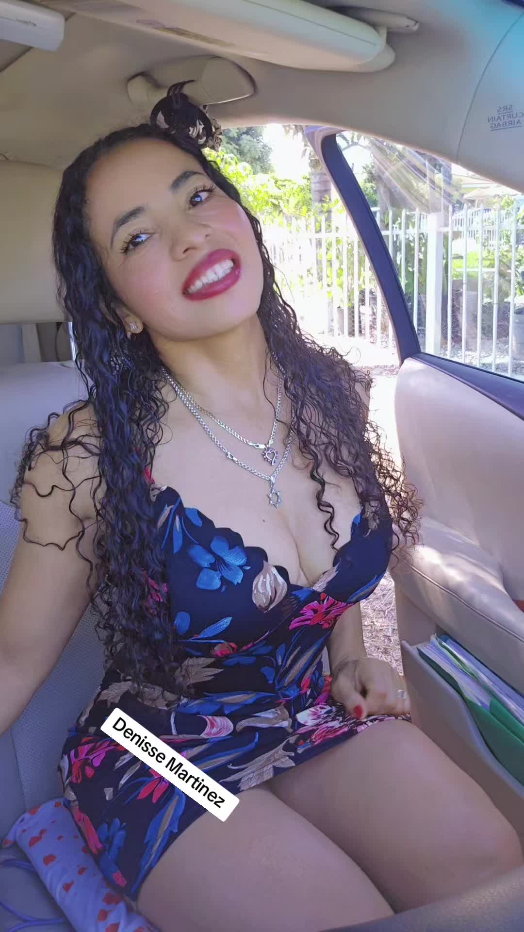 @villamarDenisse&reg;