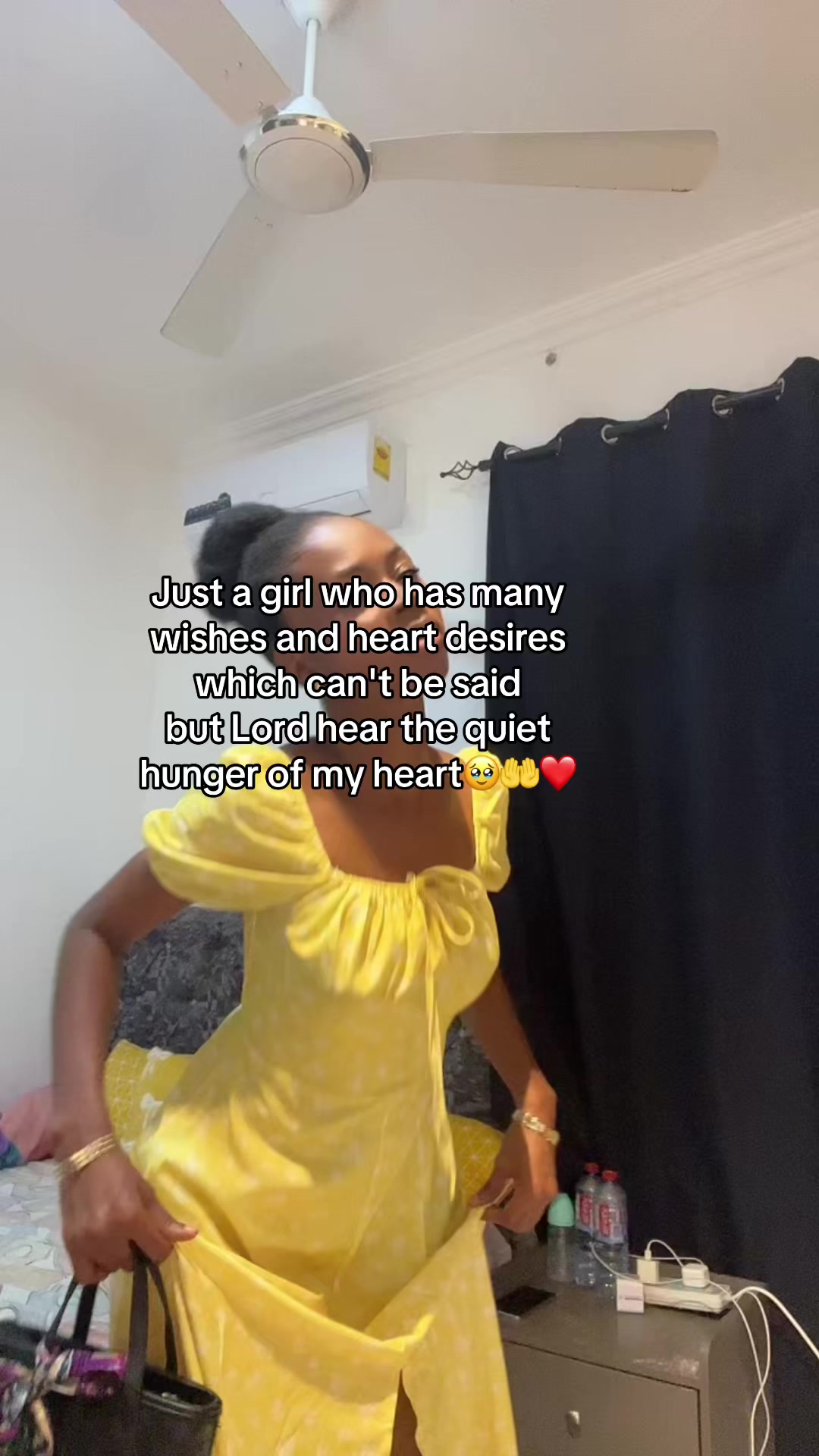 @Zellie🎀🤍🛍️