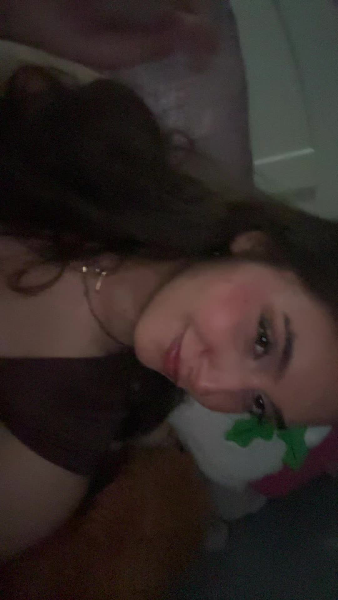 @:3