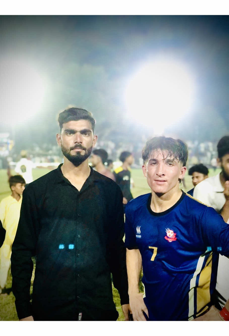 @𝐌𝐫✌️چدھڑ☠️⚽