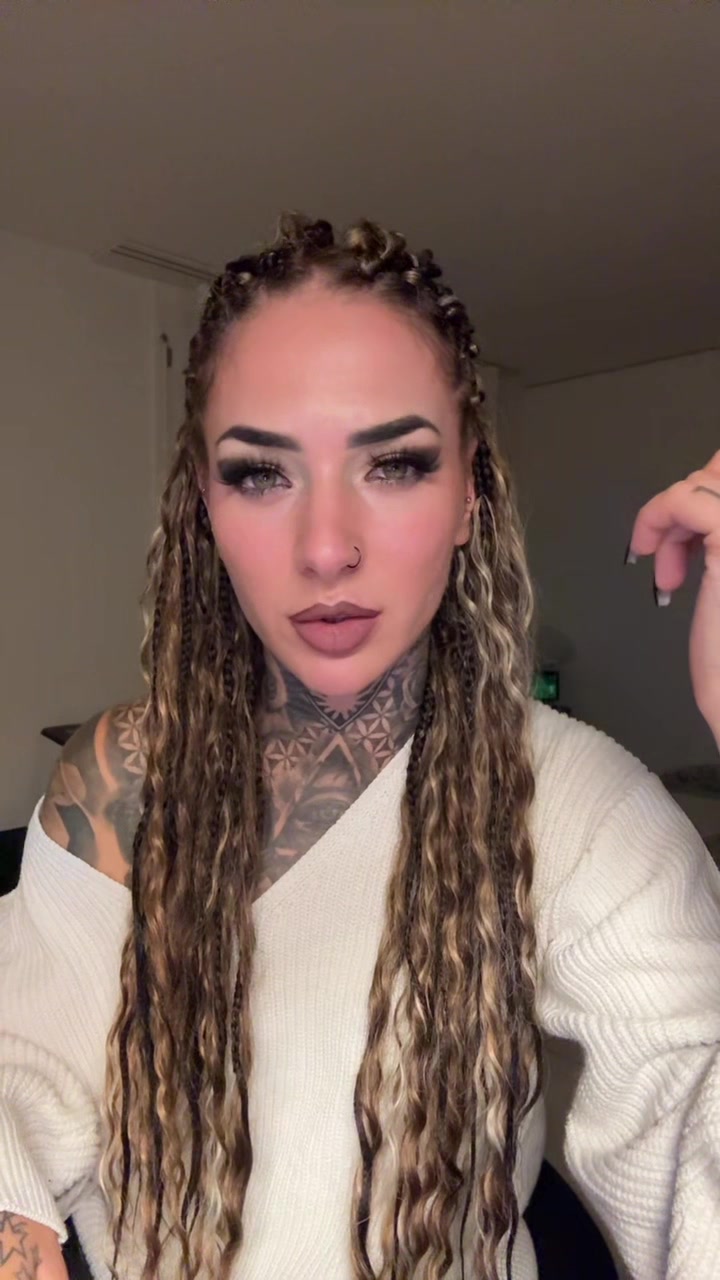 @🙈