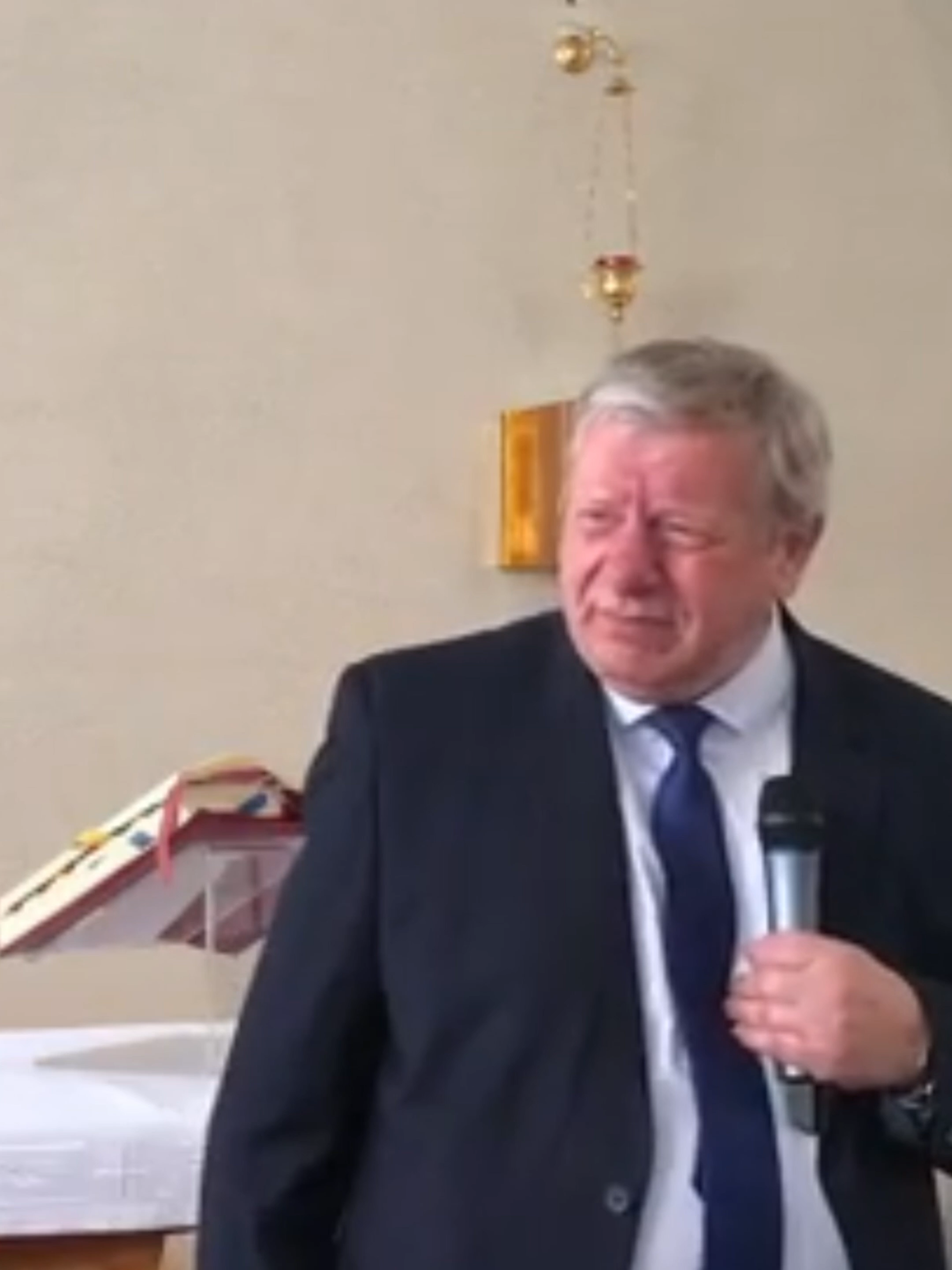 @Alexander BARK&Oacute;CI